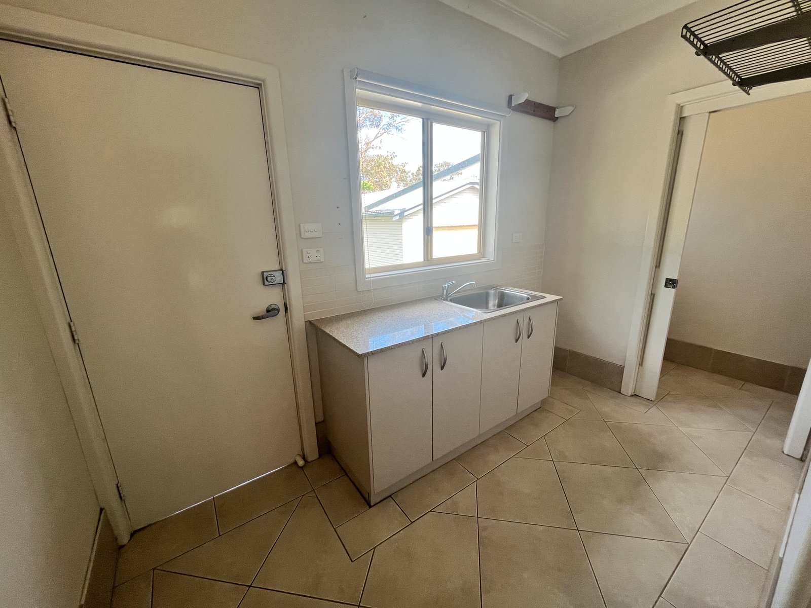 13 Croydon Avenue TAMWORTH 8