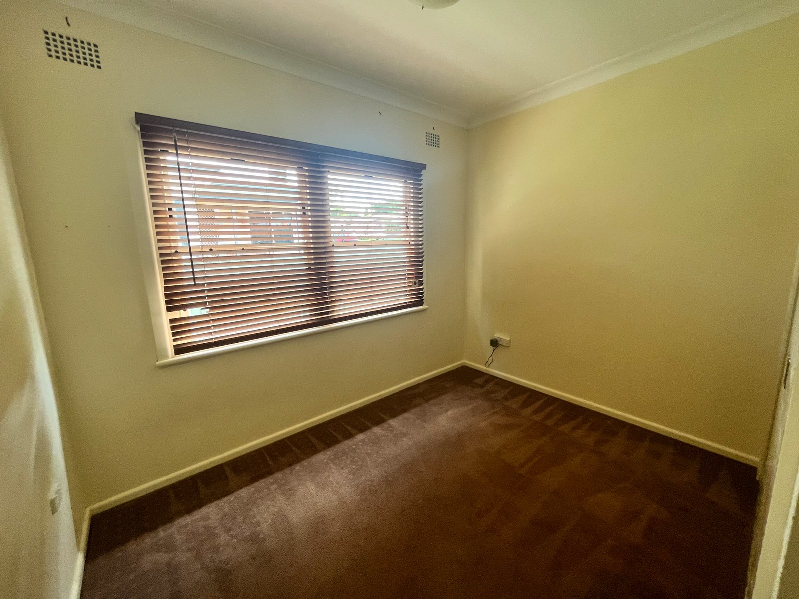 13 Croydon Avenue TAMWORTH 10