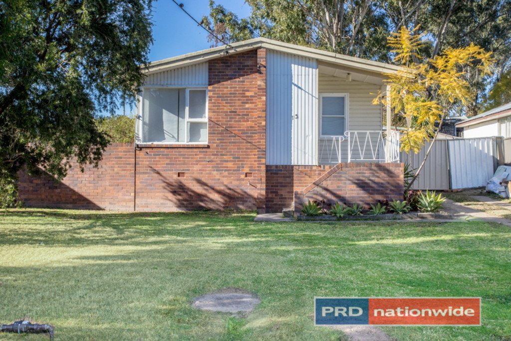 13 Cudgee Road PENRITH 1