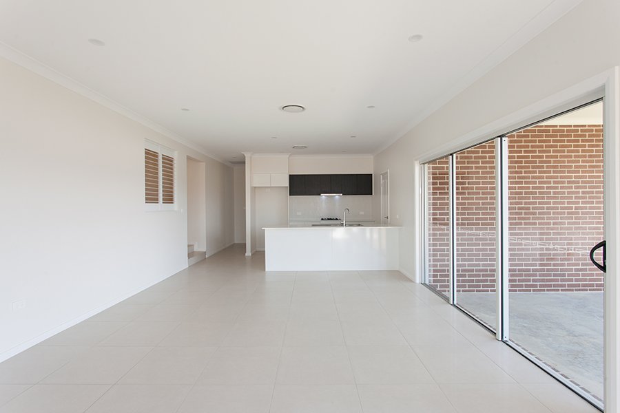 13 Currawong Drive TAMWORTH 5