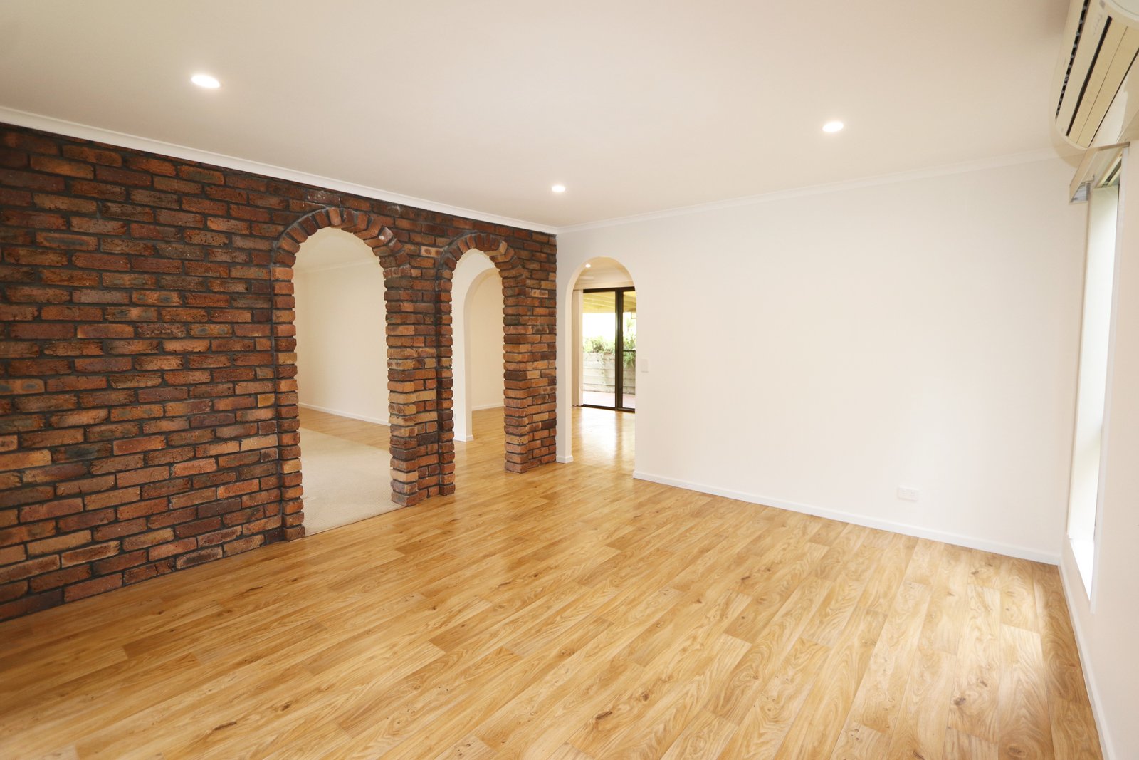 13 Cutana Court ASHMORE 8