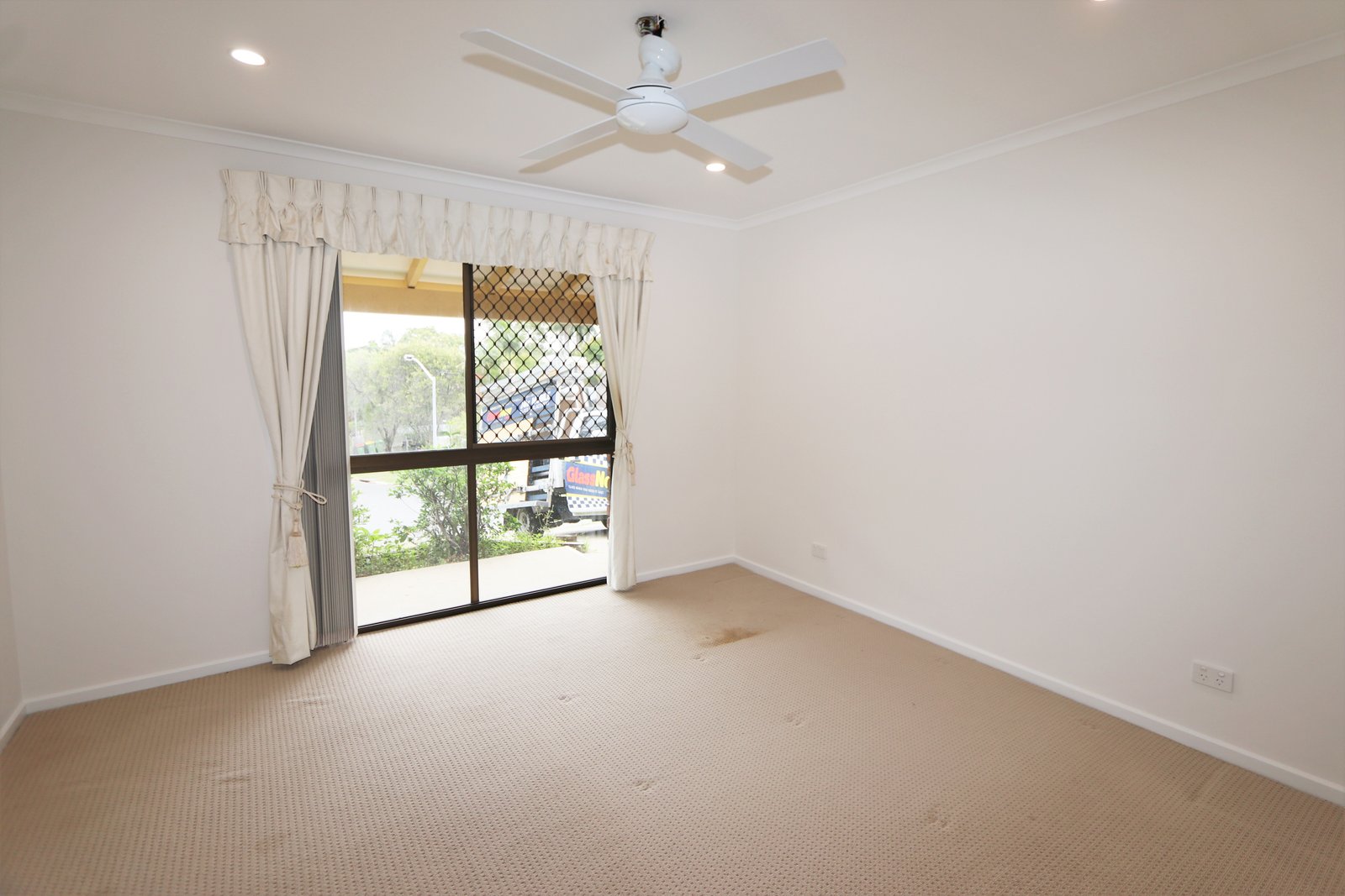 13 Cutana Court ASHMORE 9