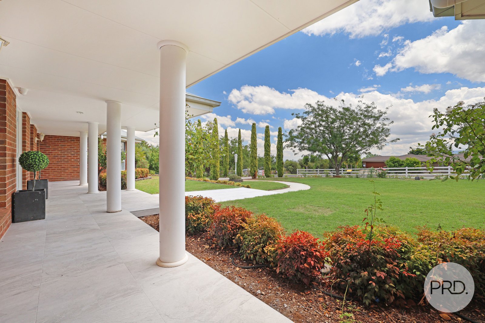 13 Daintree Circuit TAMWORTH 4