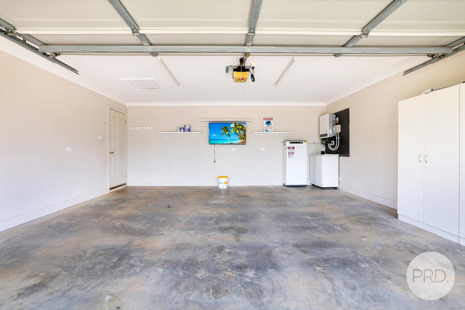 13 Daintree Circuit TAMWORTH 22