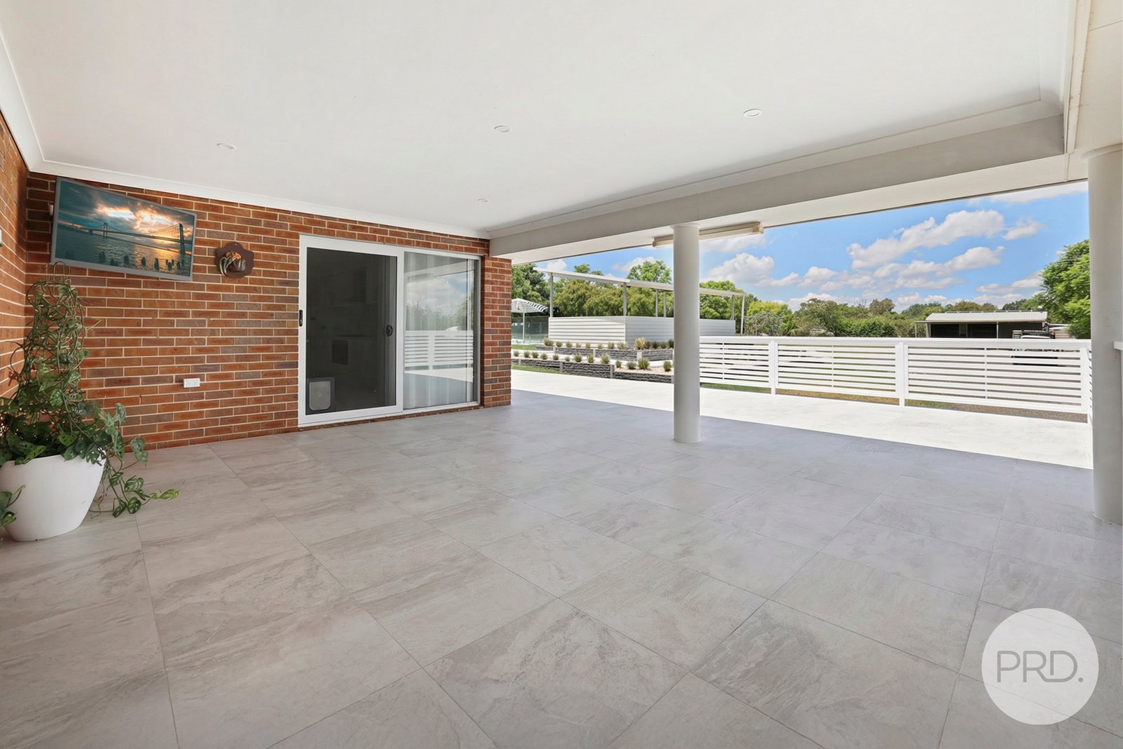 13 Daintree Circuit TAMWORTH 23