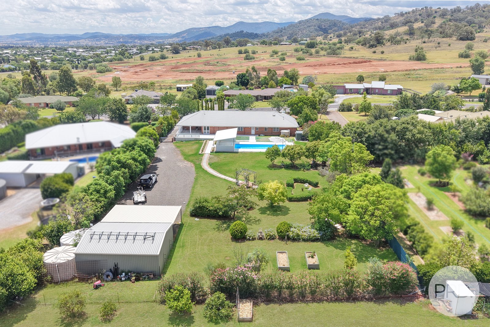 13 Daintree Circuit TAMWORTH 30