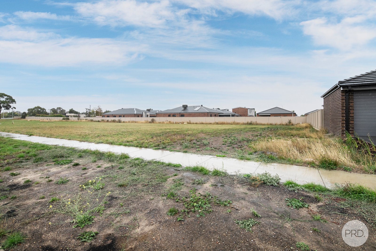 13 Dakshina Court DELACOMBE 2