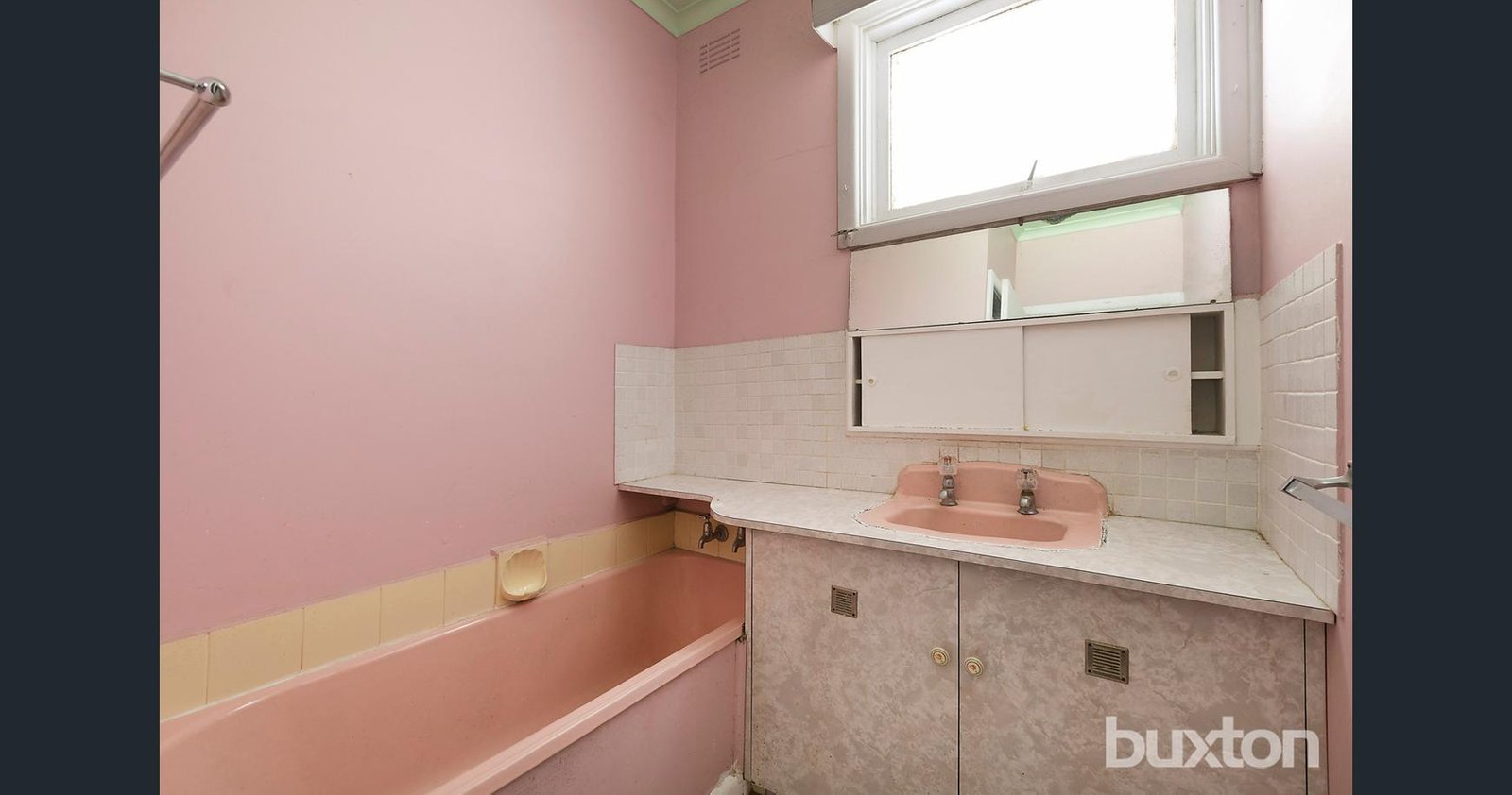 Gallery: 13 Dallas Street