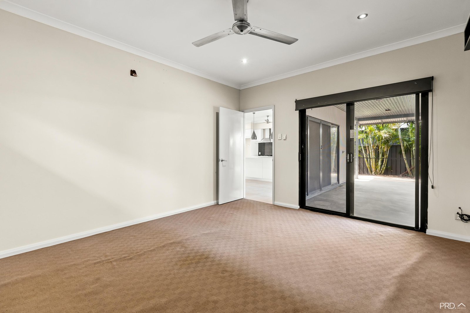 13 Dalmatio Street BILINGURR 21