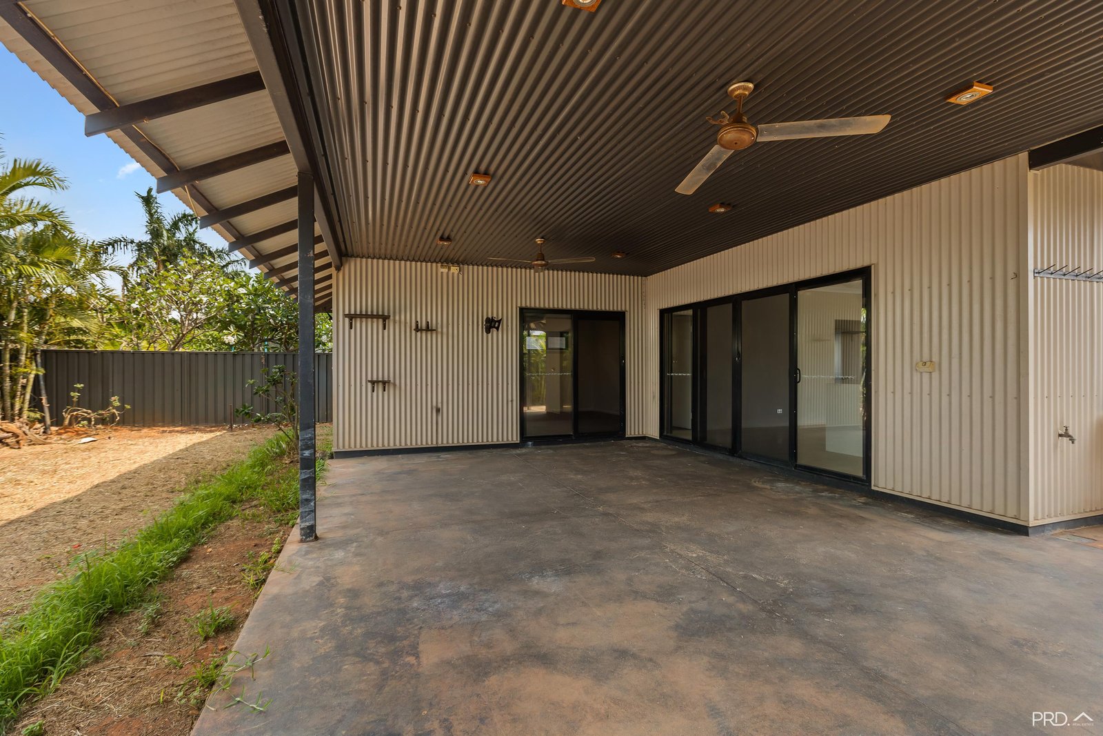 13 Dalmatio Street BILINGURR 26