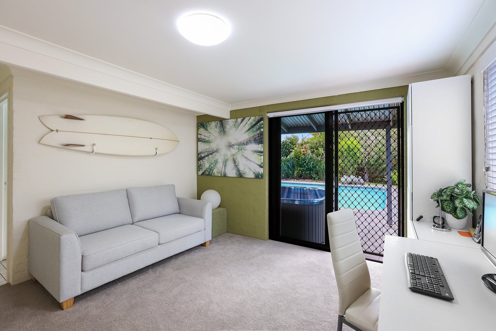 13 Darel Drive ASHMORE 16