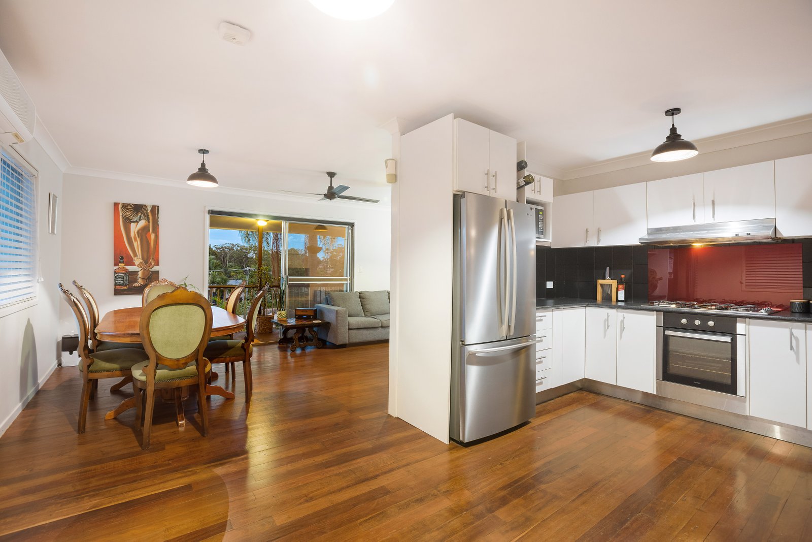 13 Darling Crescent MOLENDINAR 6