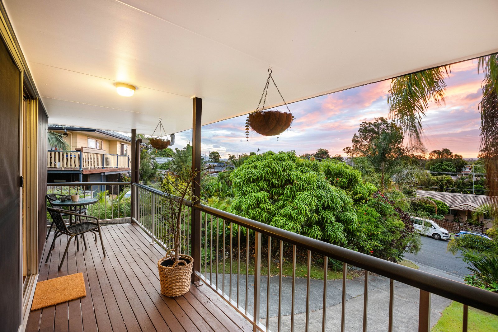 13 Darling Crescent MOLENDINAR 7