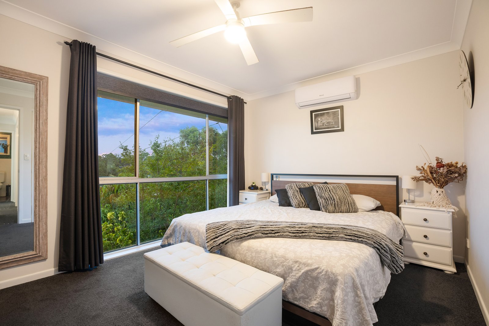 13 Darling Crescent MOLENDINAR 10