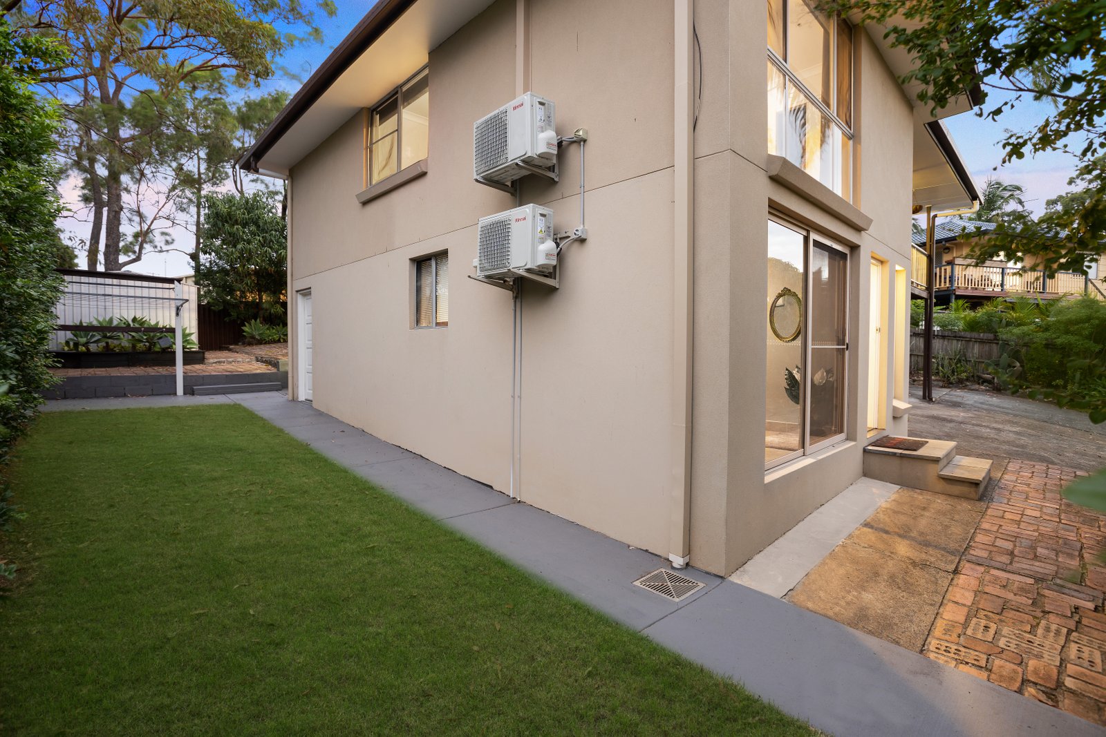13 Darling Crescent MOLENDINAR 15