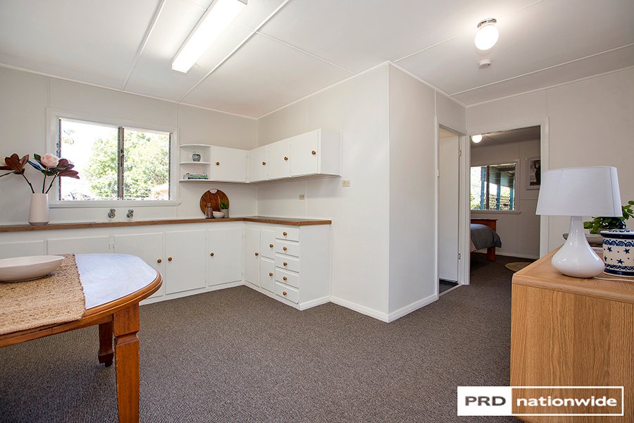 13 Darrell Road TAMWORTH 18