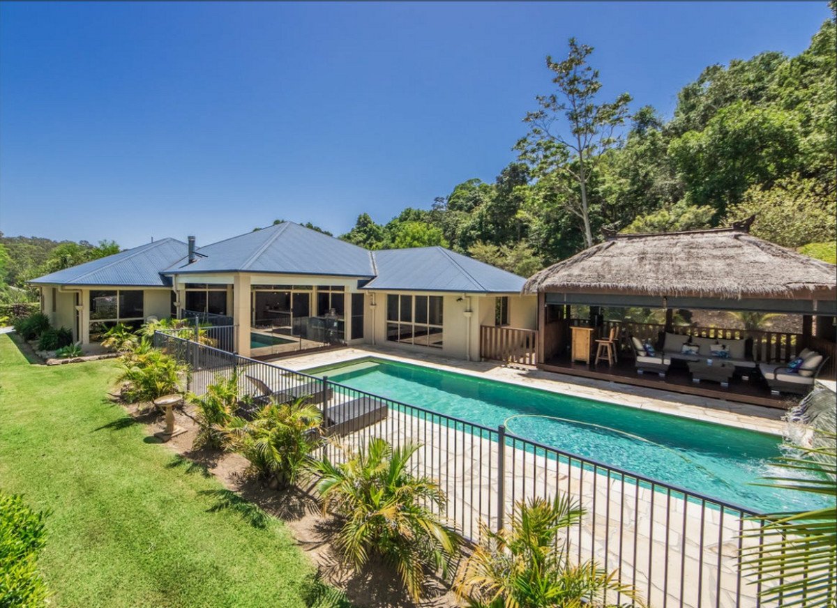 13 Des Quinlan Crescent Tallebudgera 1