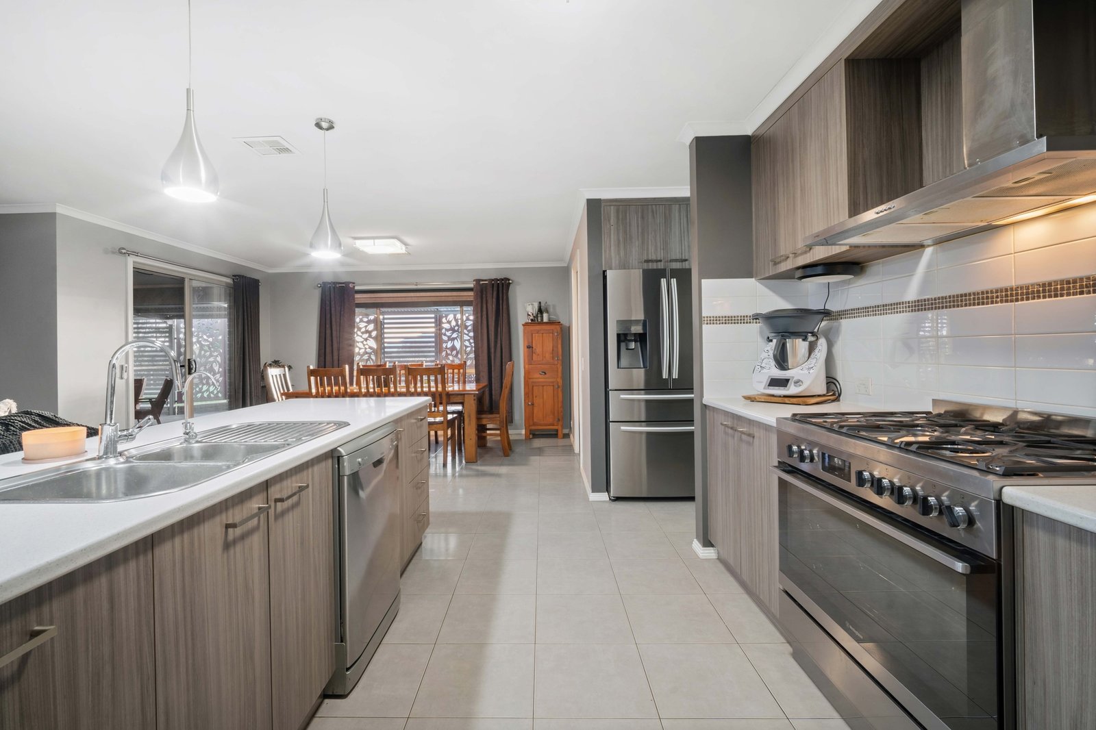Gallery: 13 Diamond Drive