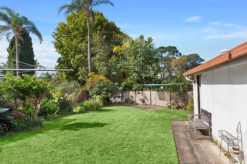 13 Douglas Street PANANIA 2