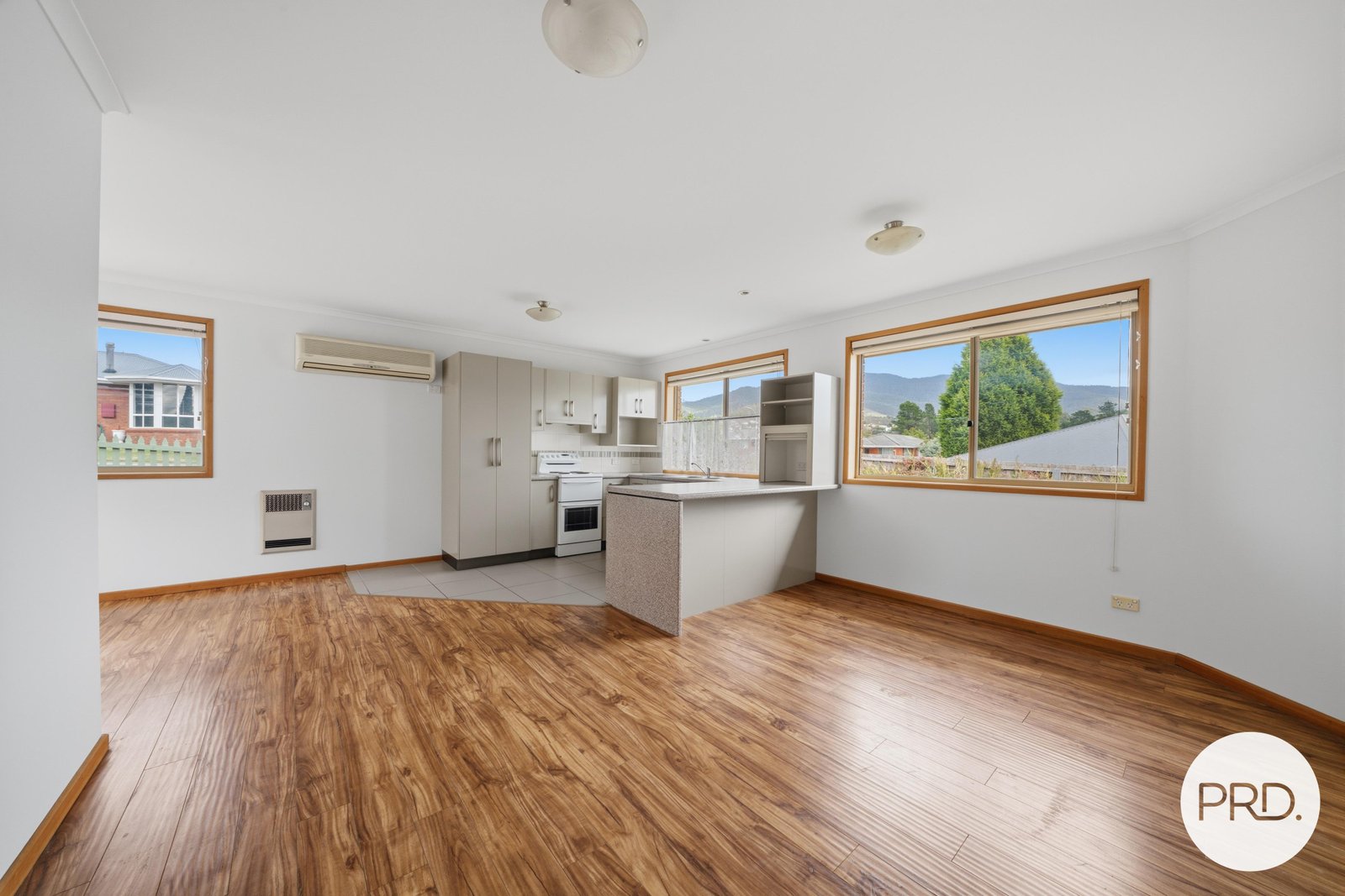 1/3 Dove Court CLAREMONT 5