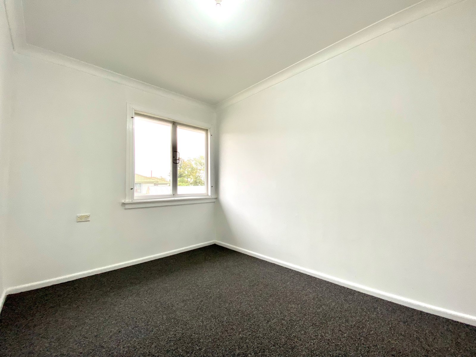 13 Drummond Road TAMWORTH 9