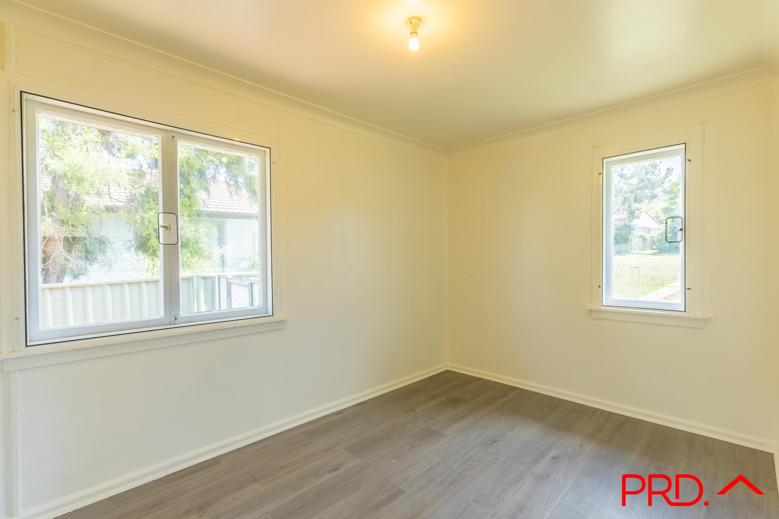 13 Drummond Road TAMWORTH 4