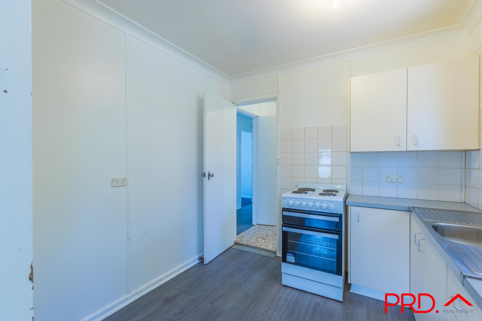 13 Drummond Road TAMWORTH 6