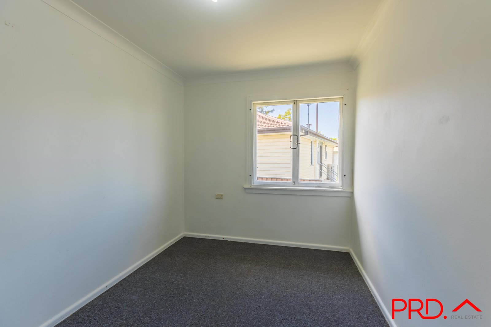 13 Drummond Road TAMWORTH 10