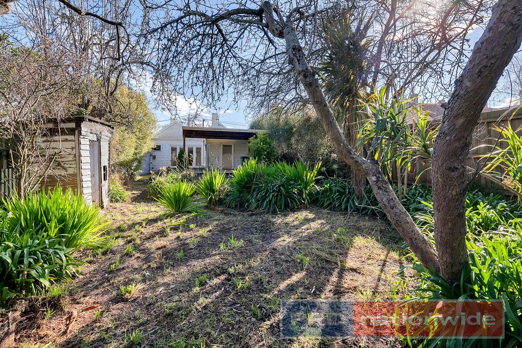 13 Drummond Street South BALLARAT CENTRAL 8