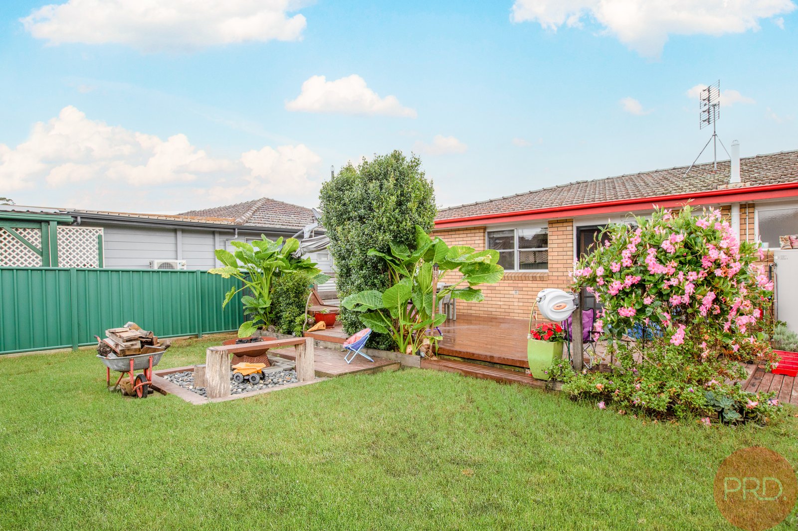 13 Dunkley Street RUTHERFORD 18