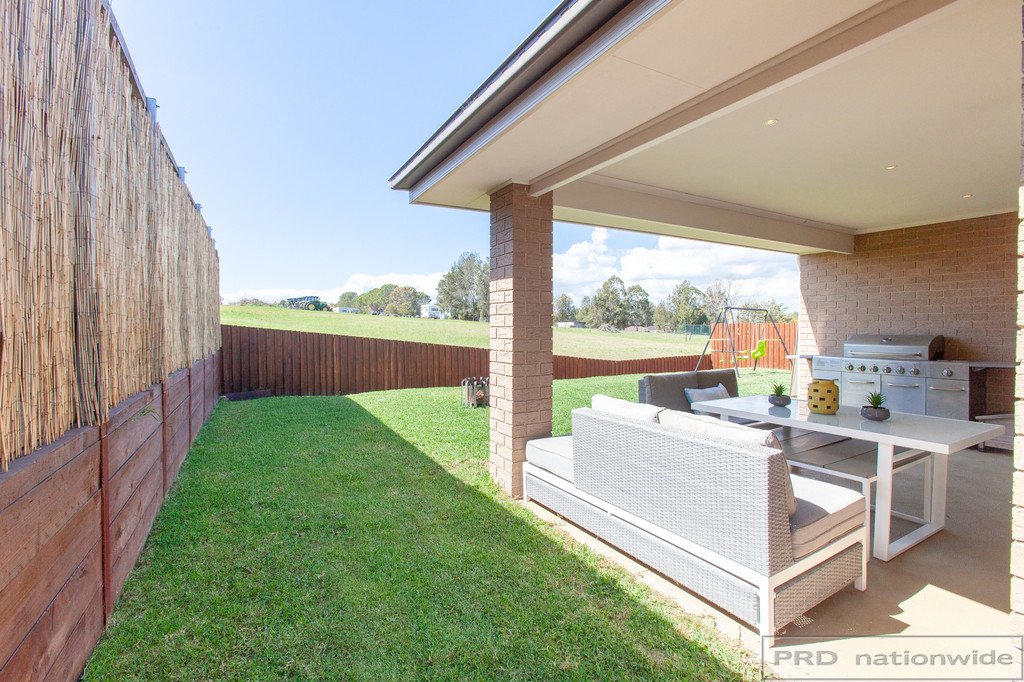 13 Dunnart Street ABERGLASSLYN 11