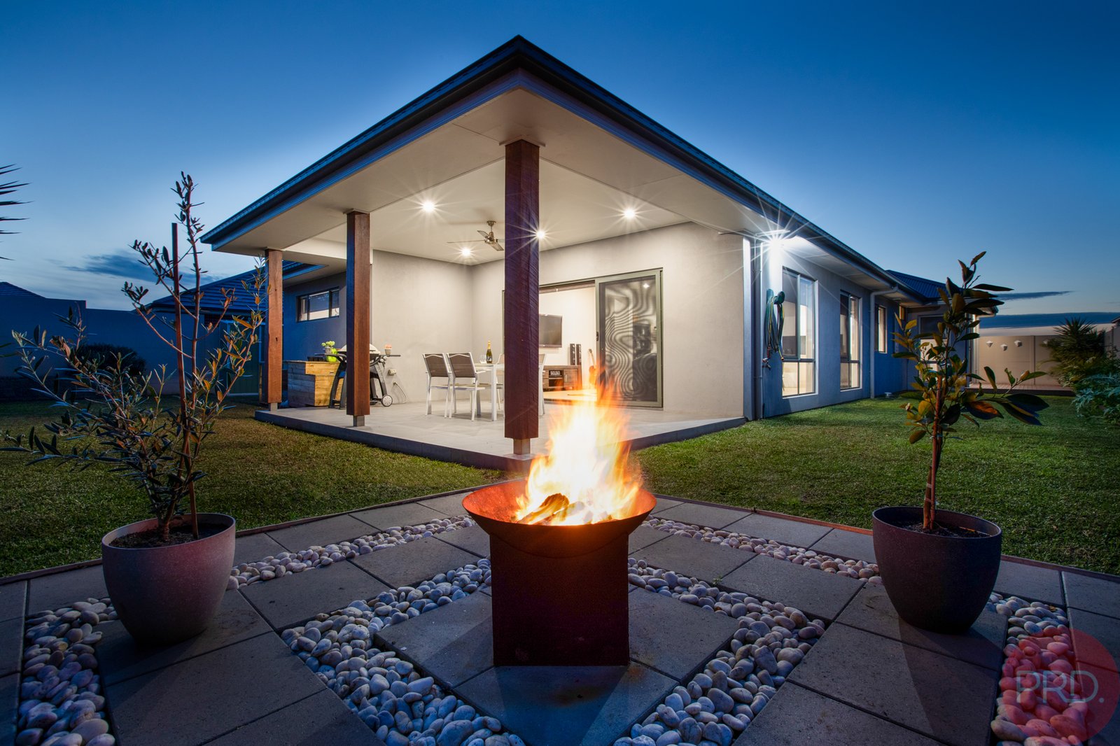 13 Dunnett Avenue NORTH ROTHBURY 1