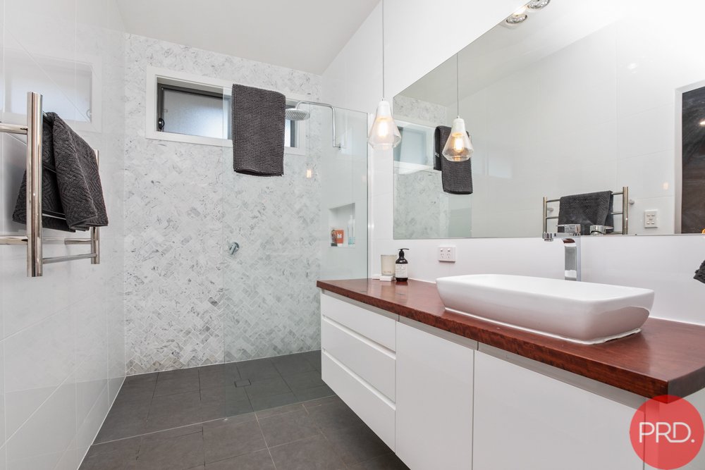 13 Dunnett Avenue NORTH ROTHBURY 5