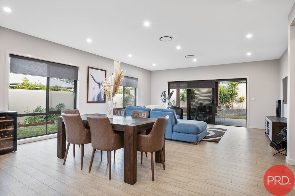 13 Dunnett Avenue NORTH ROTHBURY 10