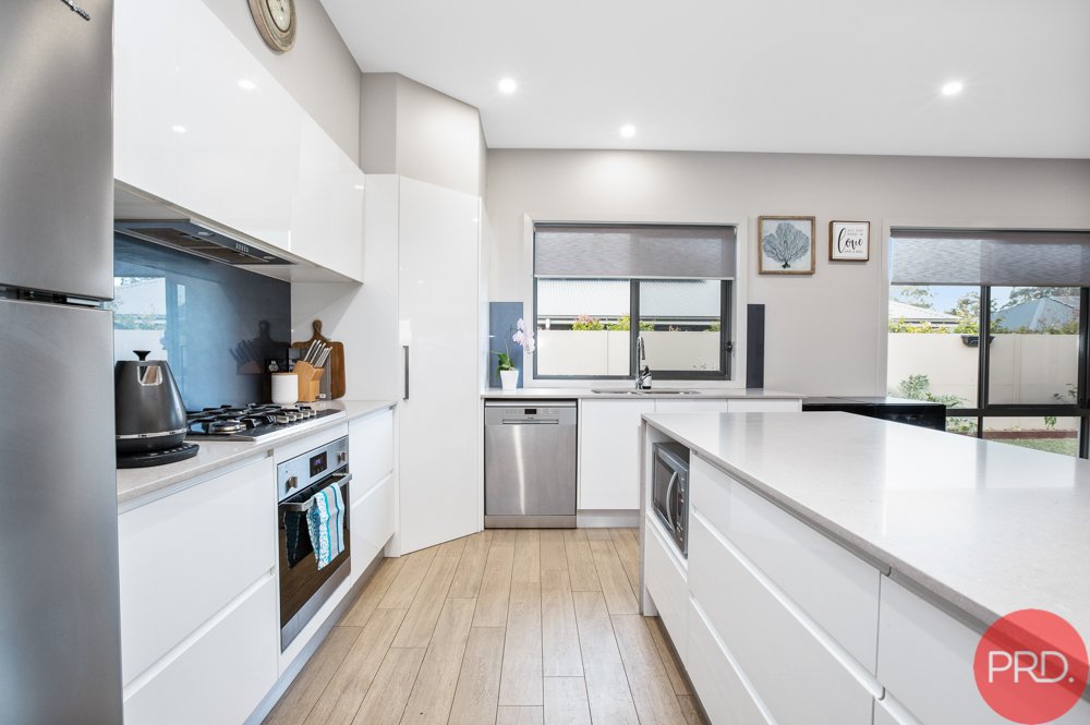 13 Dunnett Avenue NORTH ROTHBURY 13
