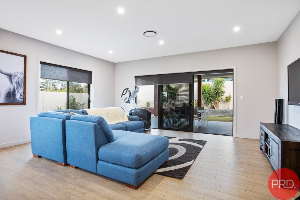 13 Dunnett Avenue NORTH ROTHBURY 16
