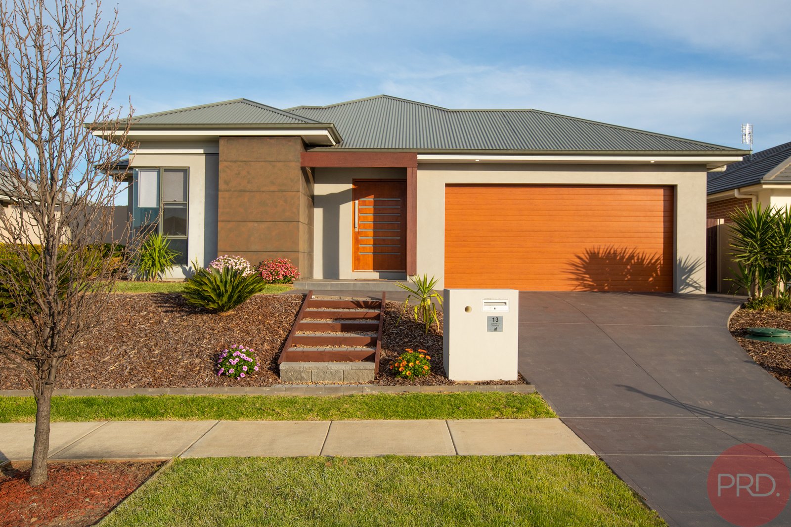 13 Dunnett Avenue NORTH ROTHBURY 19