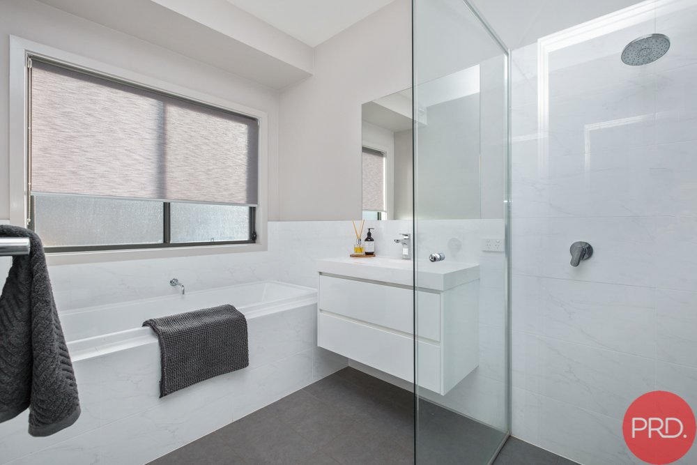13 Dunnett Avenue NORTH ROTHBURY 21