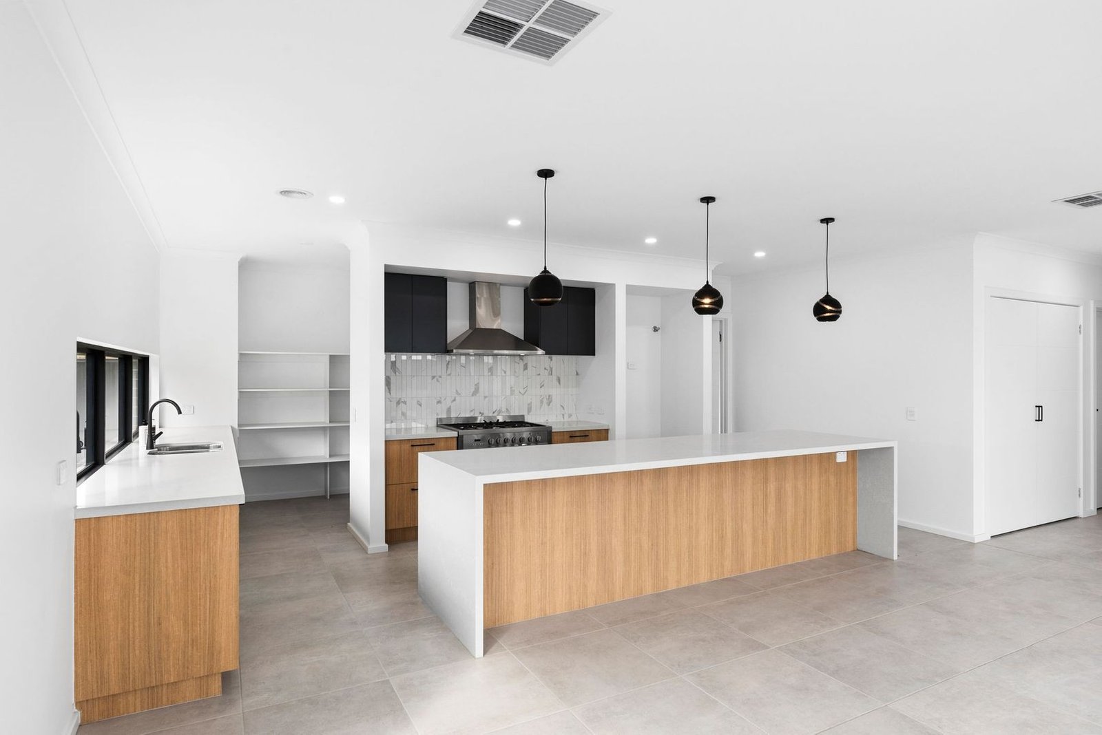 Gallery: 13 Dunoon Avenue
