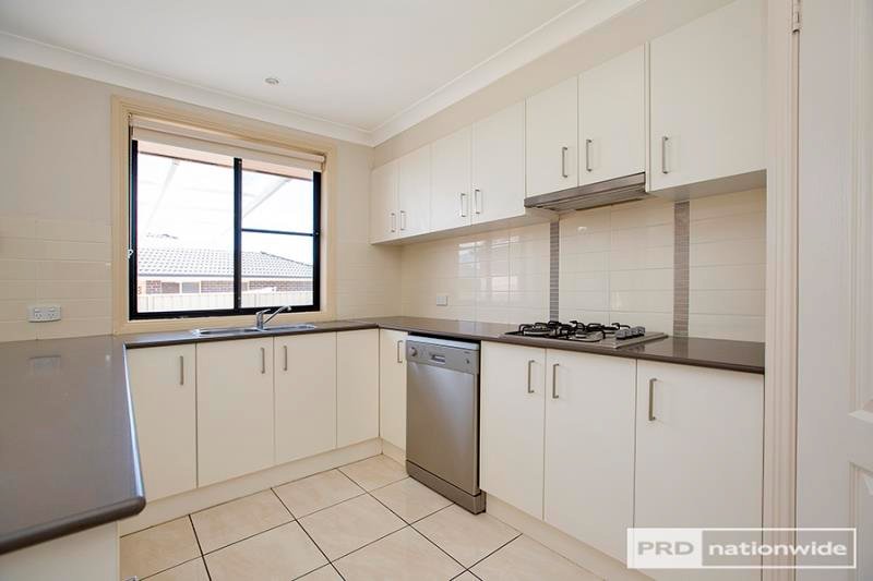 13 Eagle Avenue TAMWORTH 3