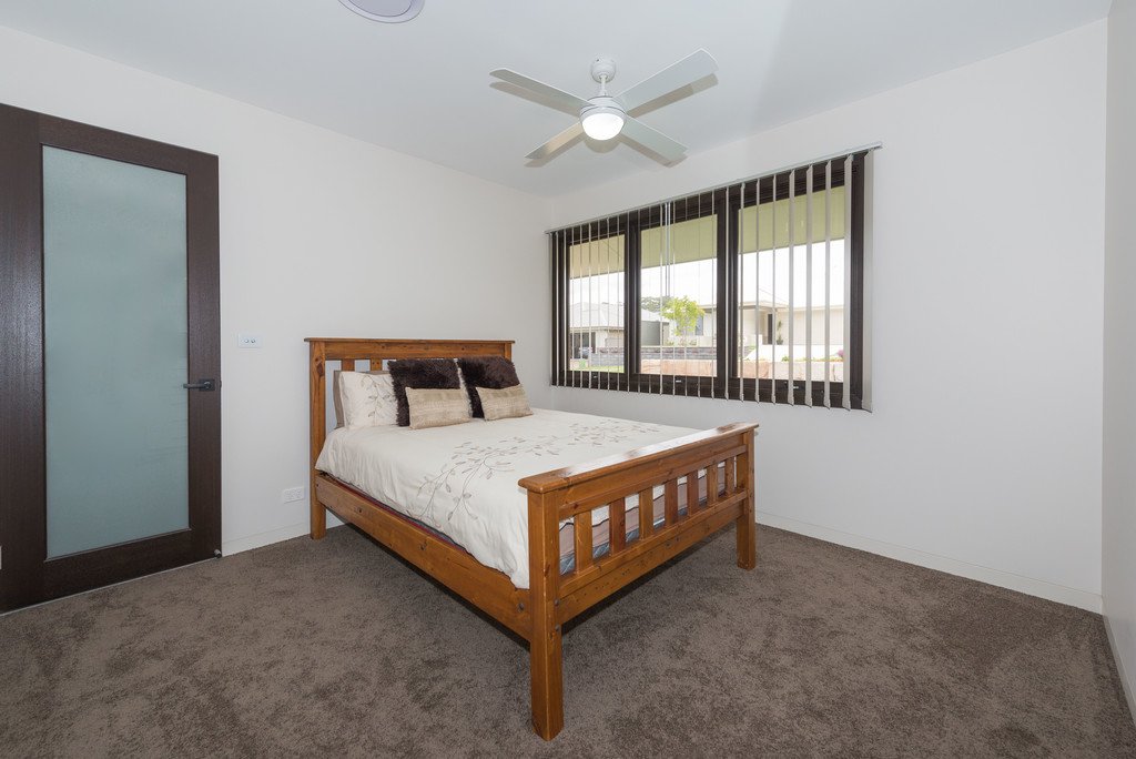 13 Ebbtide Way CORLETTE 24