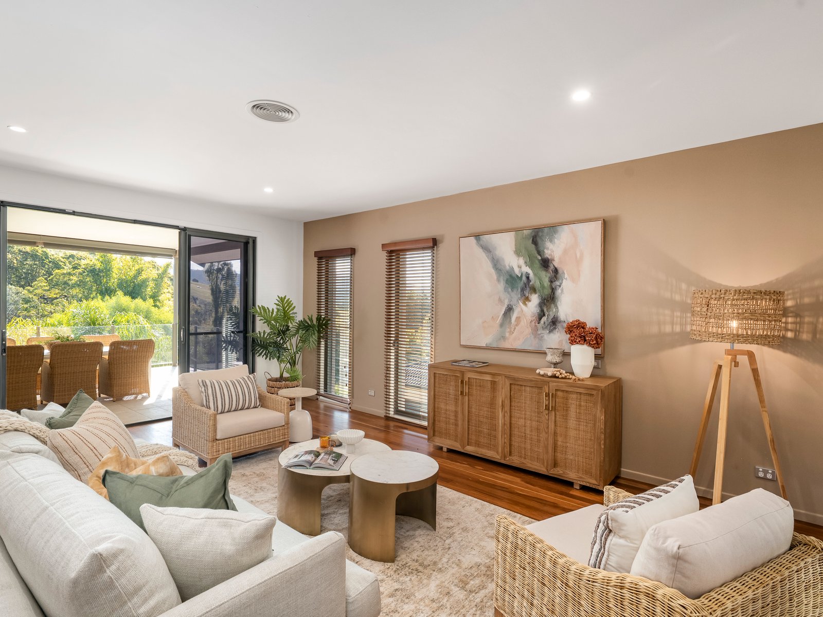 13 Eckford Close BOAMBEE EAST 11
