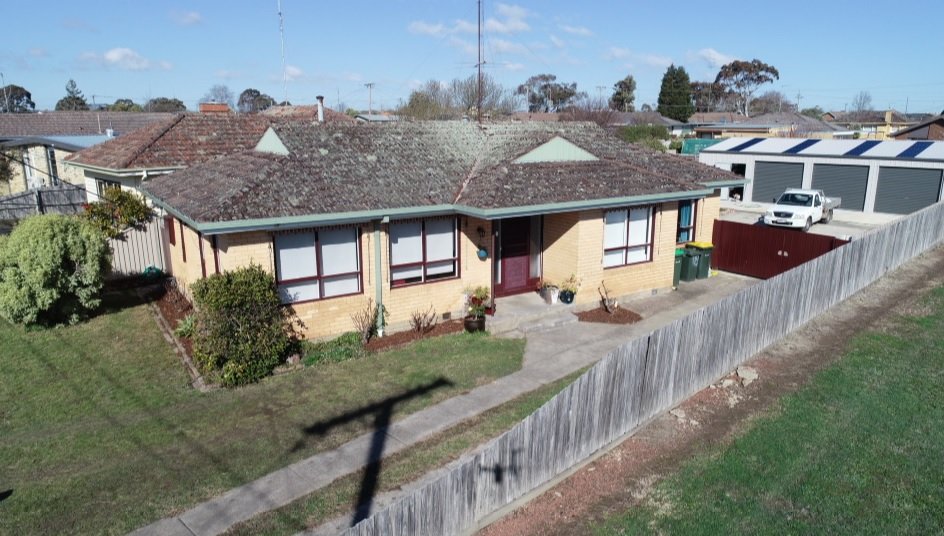 13 Edgar Street WENDOUREE 1