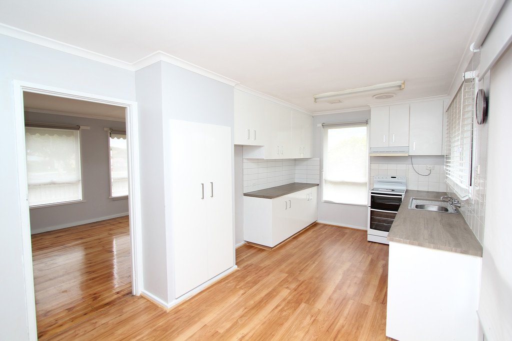 13 Edgar Street WENDOUREE 3