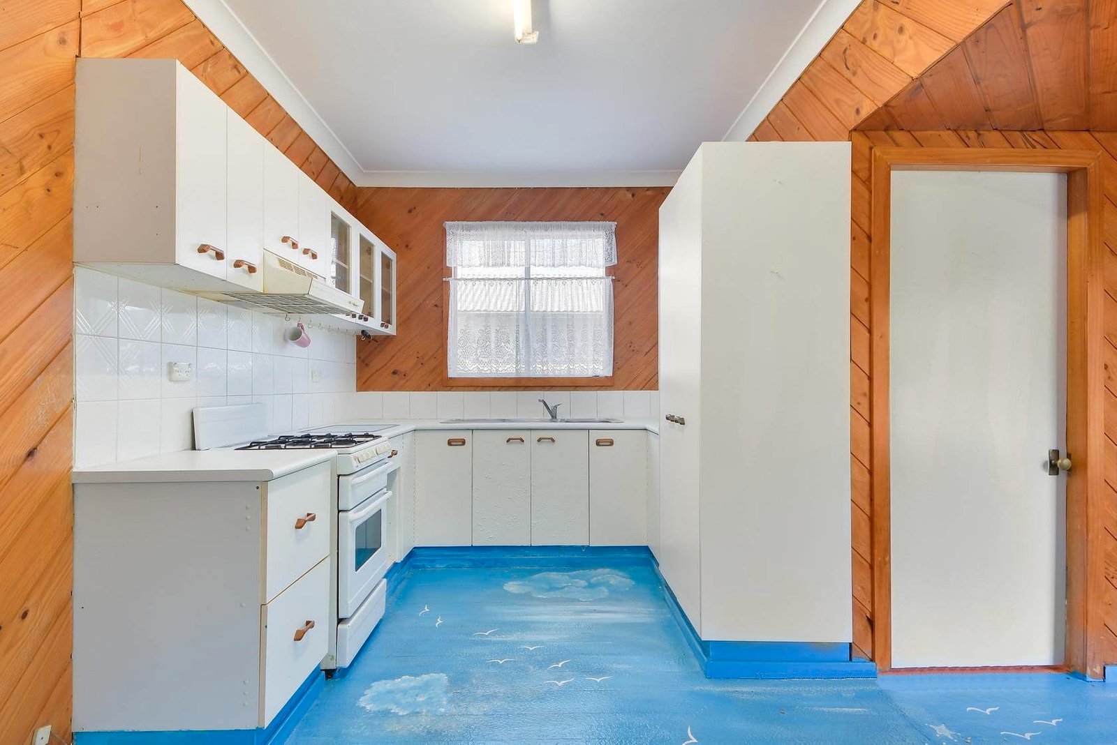 13 Eleventh St  WARRAGAMBA 3