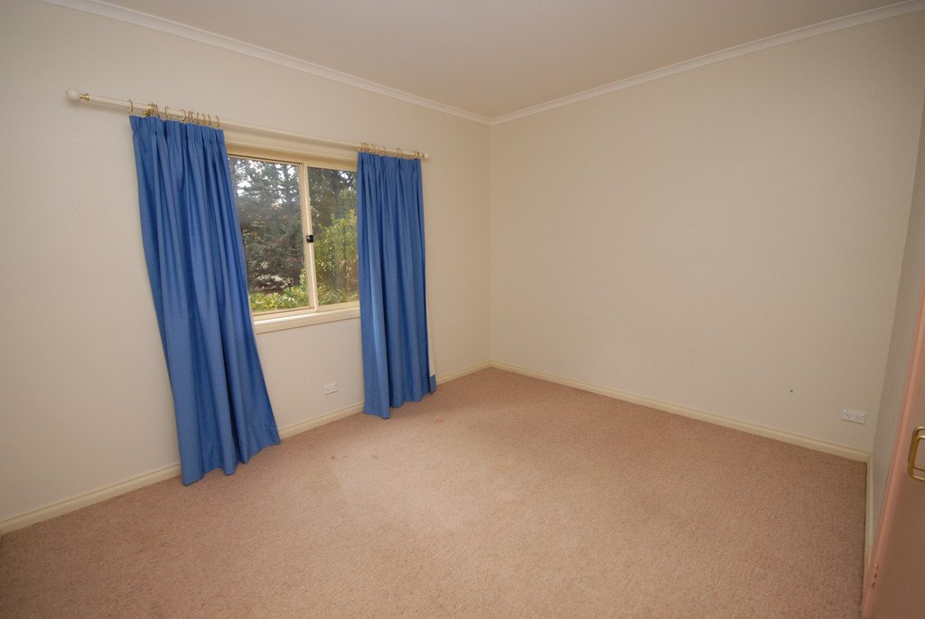 13 Elmslea Drive BUNGENDORE 6