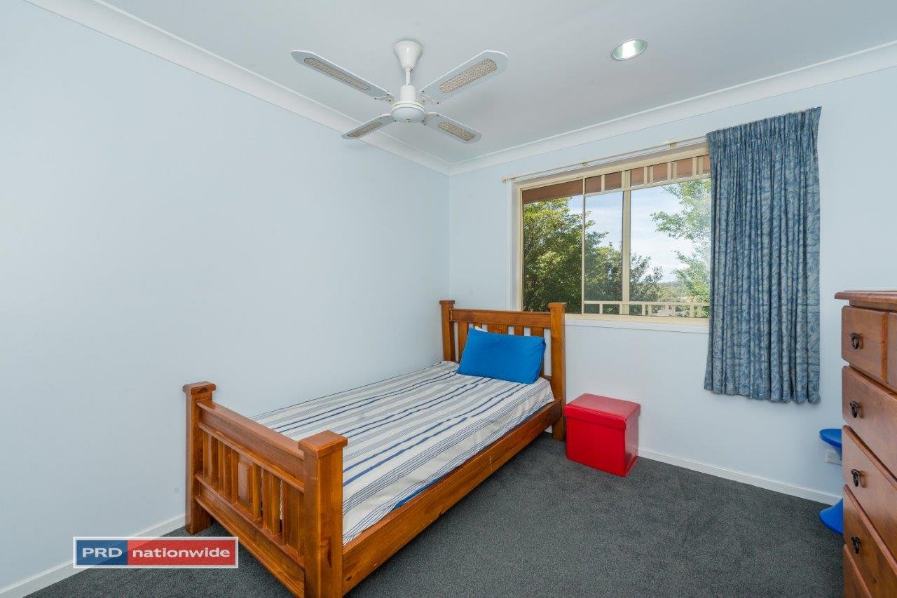 13 Ensign Close CORLETTE 19