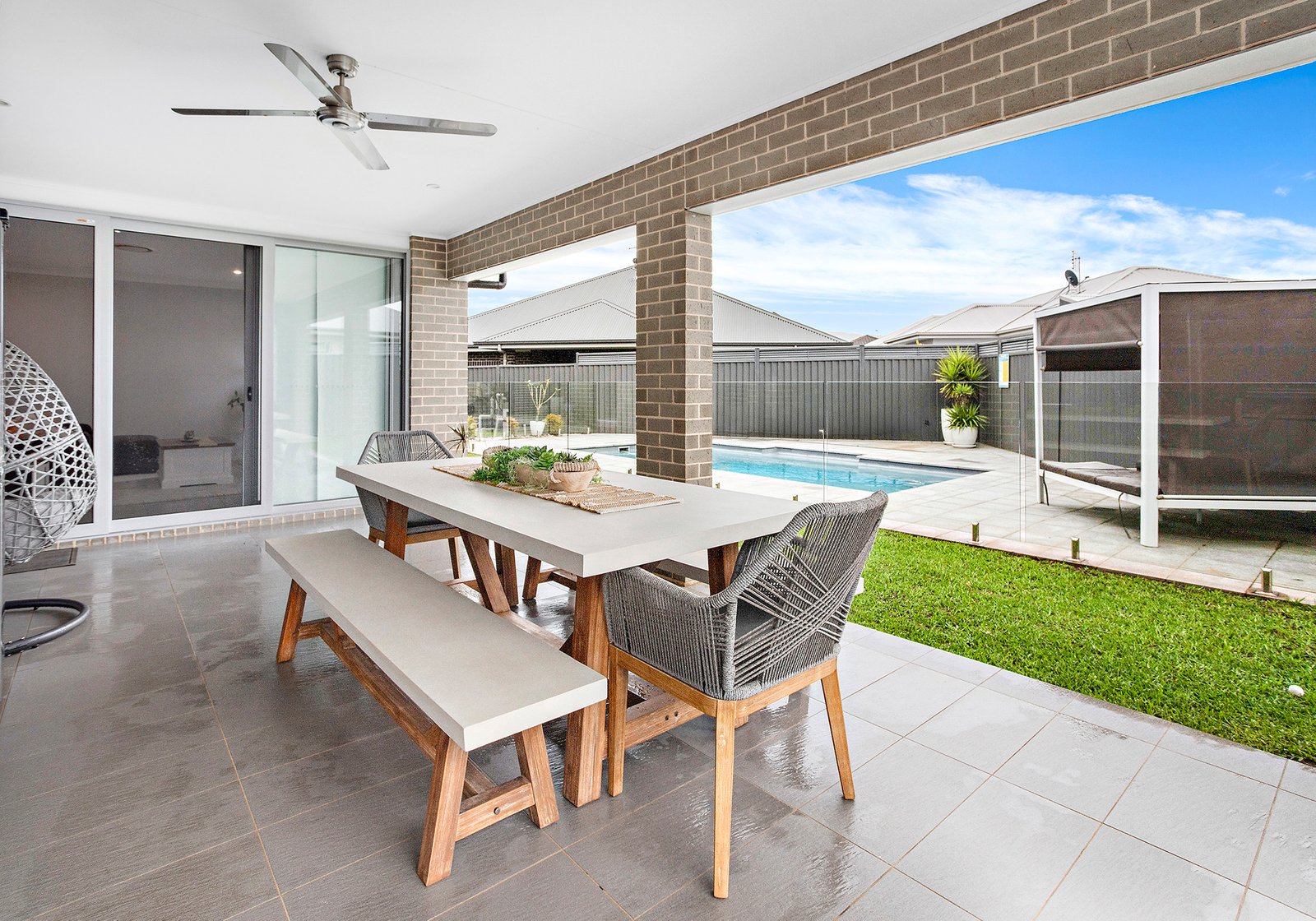 13 Estuary Avenue HAYWARDS BAY 11