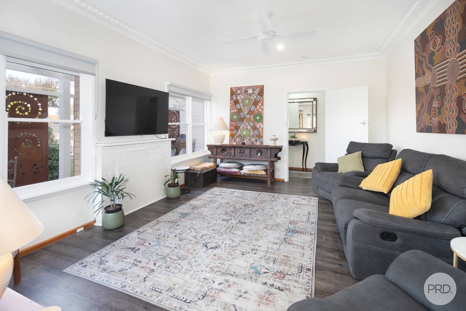 13 Eton Street WENDOUREE 3