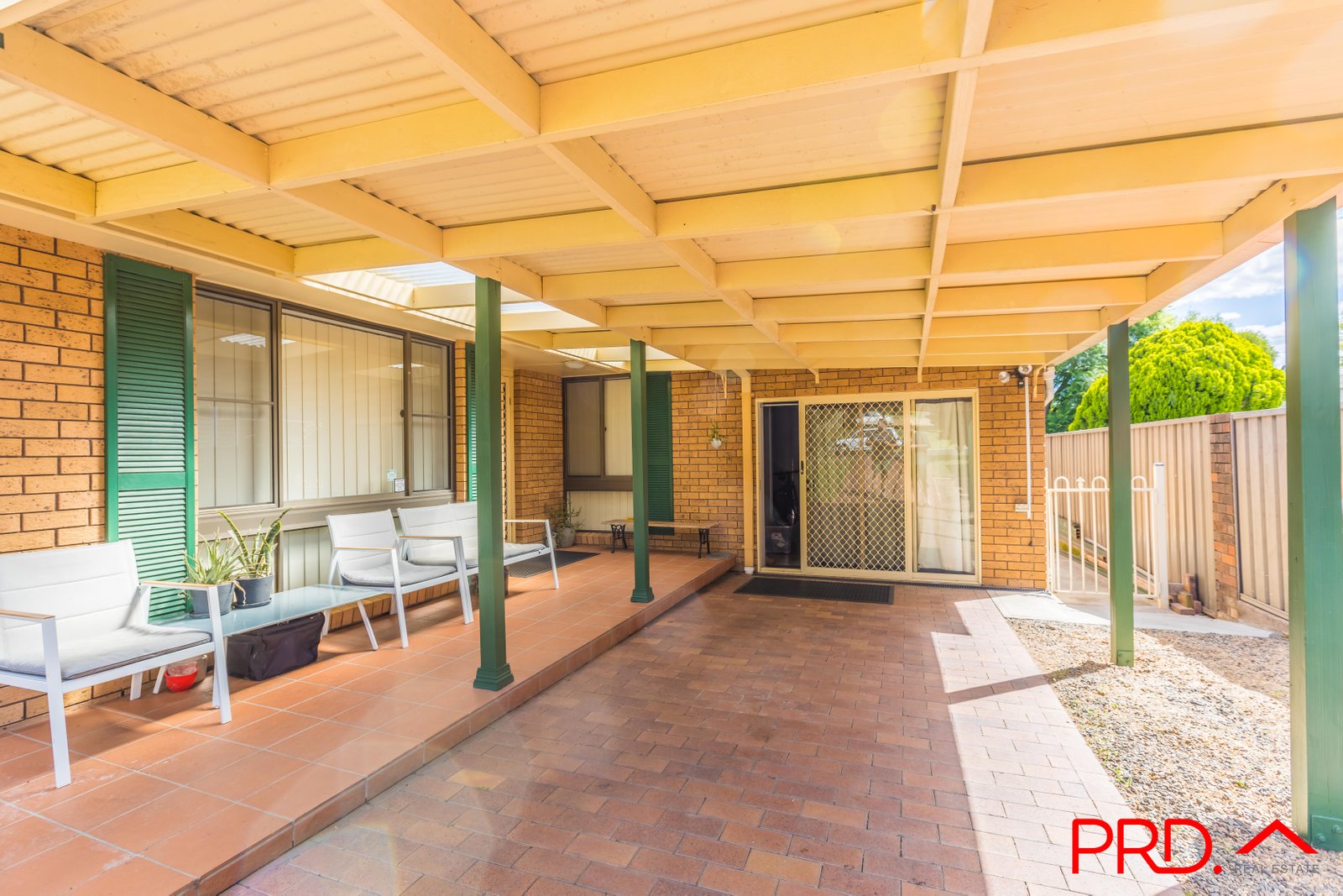 13 Eucalypt Avenue TAMWORTH 4